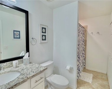 43020 Greenway Boulevard - Photo Thumbnail 27