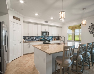 15919 Grassland Lane - Photo Thumbnail 9