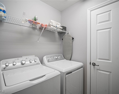 15919 Grassland Lane - Photo Thumbnail 27