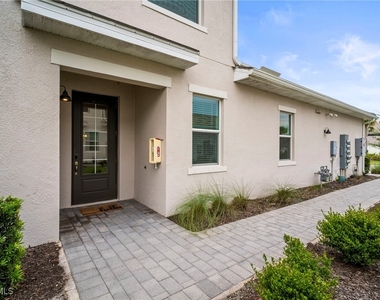 15919 Grassland Lane - Photo Thumbnail 1