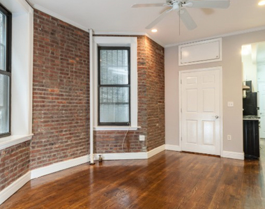 East 18th Street - Photo Thumbnail 12