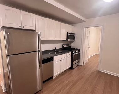 East 84 Street - Photo Thumbnail 1