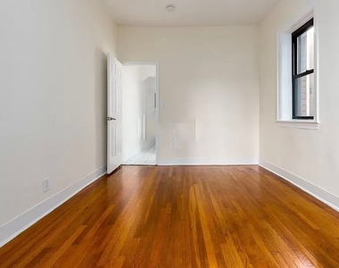 East 38 Street - Photo Thumbnail 1