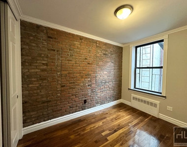 East 29th Street - Photo Thumbnail 9