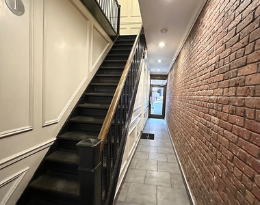 East 29th Street - Photo Thumbnail 28