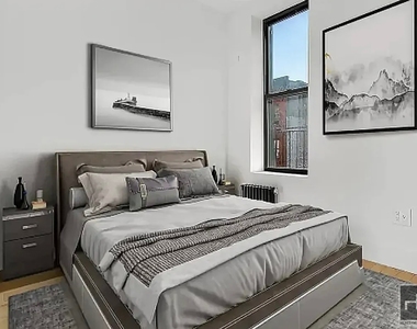 East 35th Street - Photo Thumbnail 3