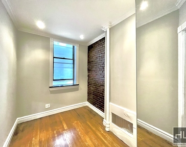 East 23rd Street - Photo Thumbnail 21