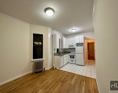East 38 Street - Photo Thumbnail 12