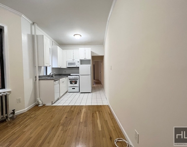East 38 Street - Photo Thumbnail 33