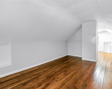 116 16th Avenue Se - Photo Thumbnail 16