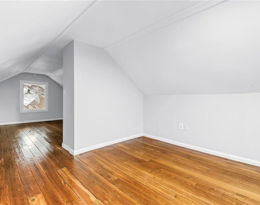 116 16th Avenue Se - Photo Thumbnail 15