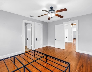116 16th Avenue Se - Photo Thumbnail 12
