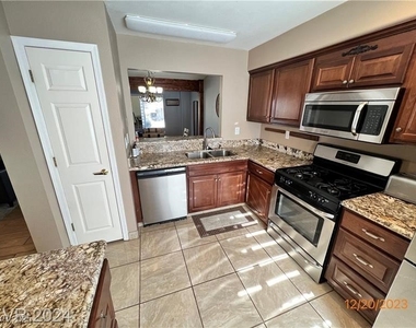 9436 Quail Ridge Drive - Photo Thumbnail 9