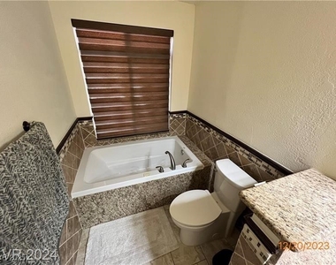 9436 Quail Ridge Drive - Photo Thumbnail 12