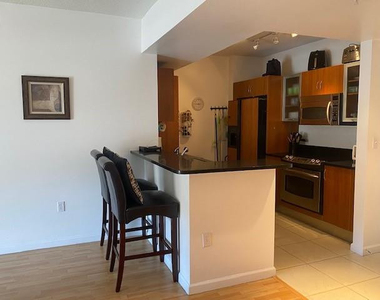 2775 Ne 187th Street - Photo Thumbnail 5