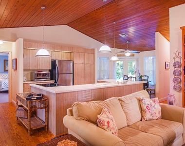 1941 W Shell Lane - Photo Thumbnail 5