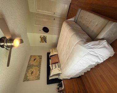 8833 Bella Vista Drive - Photo Thumbnail 44