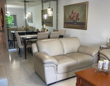 8833 Bella Vista Drive - Photo Thumbnail 22