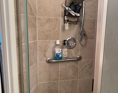 8833 Bella Vista Drive - Photo Thumbnail 17