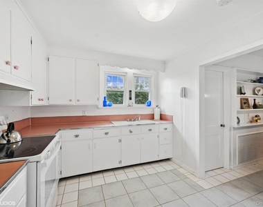 4900 Depot Lane - Photo Thumbnail 8