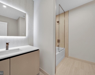 2121 Ward Place Nw - Photo Thumbnail 14
