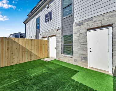 20235 Keith Harrow Boulevard - Photo Thumbnail 20