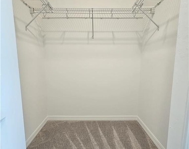 6058 National Boulevard - Photo Thumbnail 15