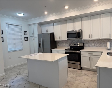 6058 National Boulevard - Photo Thumbnail 2