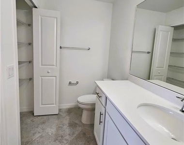 6058 National Boulevard - Photo Thumbnail 10