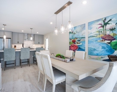 2850 Gulf Shore Boulevard N - Photo Thumbnail 8