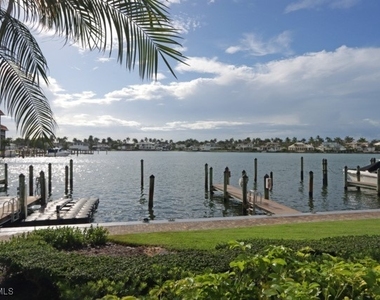 2850 Gulf Shore Boulevard N - Photo Thumbnail 23