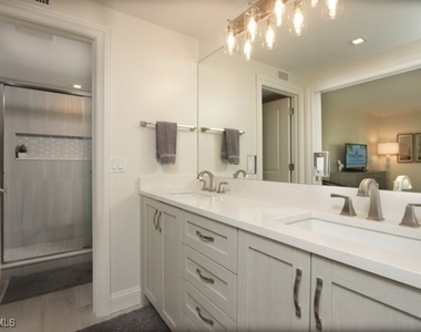 2850 Gulf Shore Boulevard N - Photo Thumbnail 17