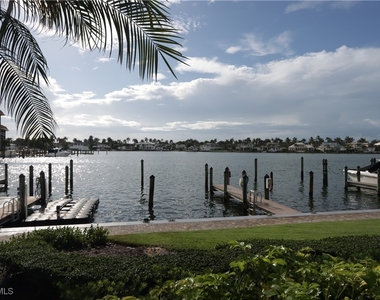 2850 Gulf Shore Boulevard N - Photo Thumbnail 2