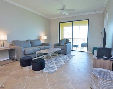 17971 Bonita National Boulevard - Photo Thumbnail 3