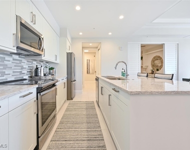 1111 Central Avenue - Photo Thumbnail 13