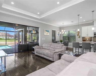 9126 Trivoli Terrace - Photo Thumbnail 15