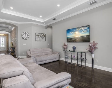 9126 Trivoli Terrace - Photo Thumbnail 12
