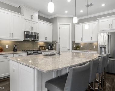 9126 Trivoli Terrace - Photo Thumbnail 18