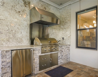 9126 Trivoli Terrace - Photo Thumbnail 6