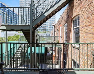 215 Central Avenue - Photo Thumbnail 14