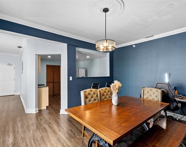 215 Central Avenue - Photo Thumbnail 10
