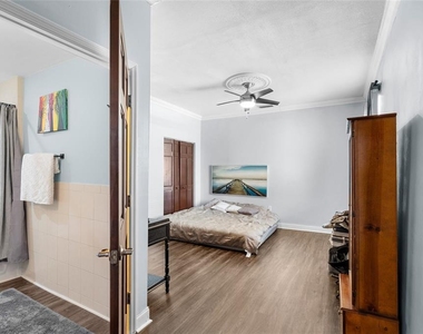 215 Central Avenue - Photo Thumbnail 15