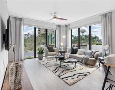 425 Centerpointe Circle - Photo Thumbnail 6