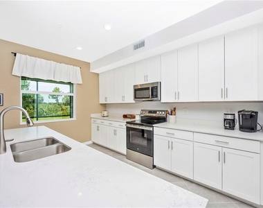 17740 Boracay Court - Photo Thumbnail 5