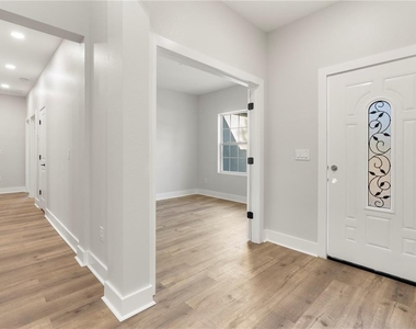 12412 Sw 98th Street - Photo Thumbnail 2