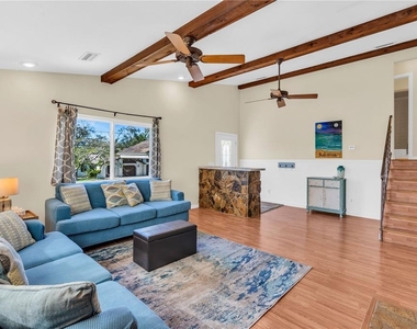 521 Pameto Road - Photo Thumbnail 3