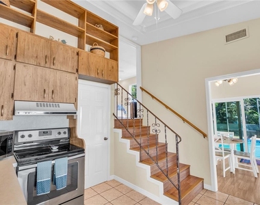 521 Pameto Road - Photo Thumbnail 10