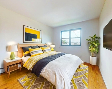 31-48 48th Street - Photo Thumbnail 12