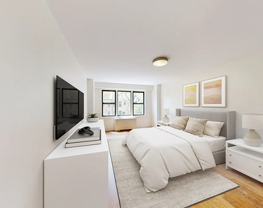 East 63rd Street - Photo Thumbnail 1