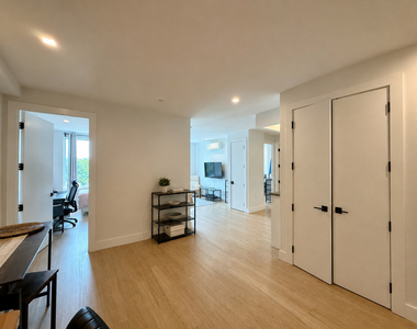 1351 Brooklyn Avenue - Photo Thumbnail 6